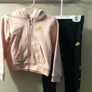 Nike toddler Set